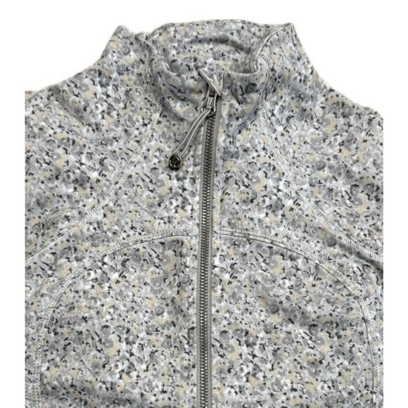 Lululemon Forme Jacket Luon Grey Taupe Speckled Animal Print W4B79S Size 6 / S - Picture 6 of 15